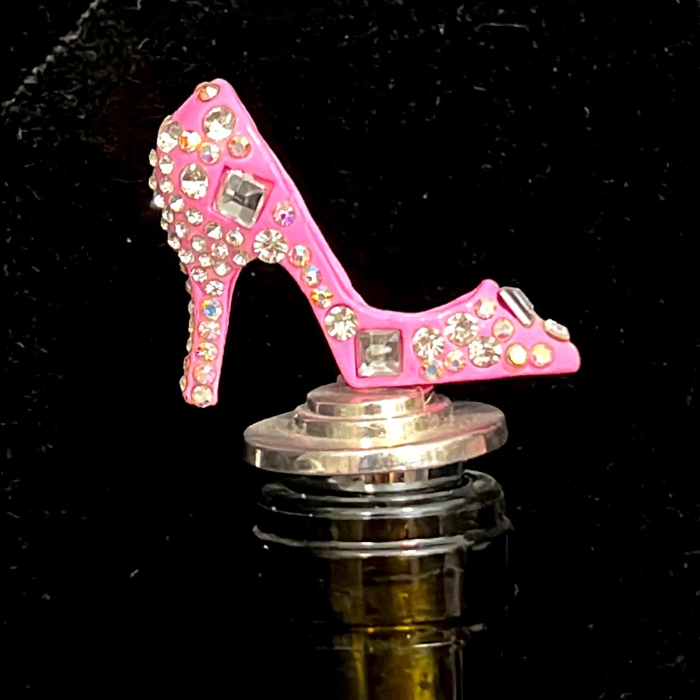 Wine Bottle Stopper. Rhinestone and pink stiletto.
